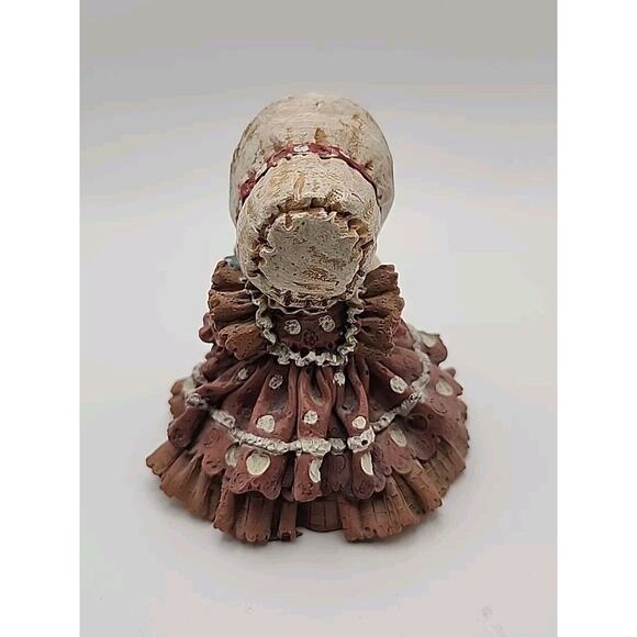 Vintage Meerchi MRH Little Girl w/ Teddy Bear Resin Figurine 3.25" Hand Painted - Picture 4 of 6